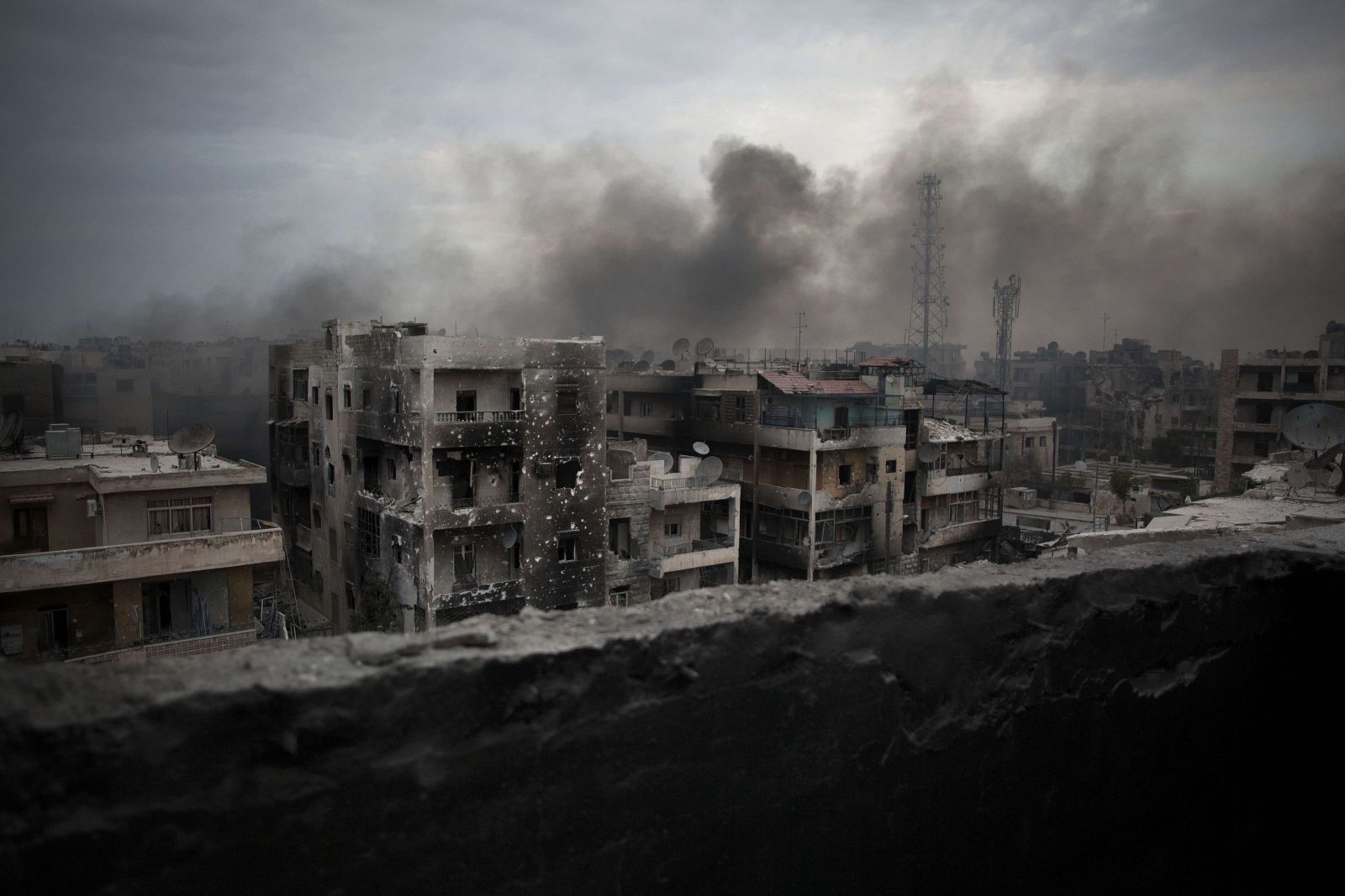 الدمار في حلب (أ.ب)