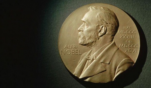 3 علماء أميركيون يتقاسمون جائزة نوبل للفيزياء