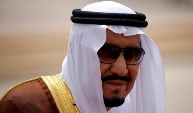 العاهل السعودي يتوجه إلى موسكو في زيارة رسمية
