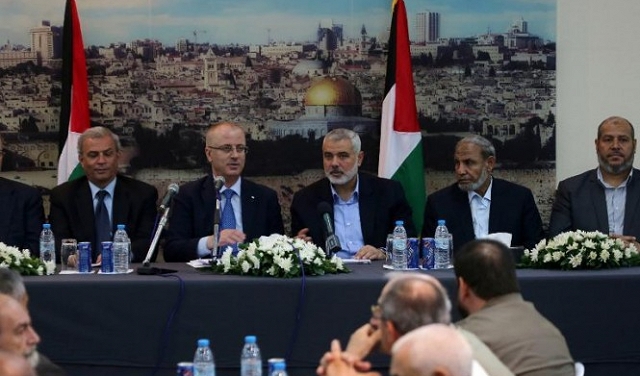 حكومة الوفاق تشرع بإدارة شؤون قطاع غزة