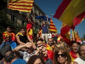 شركات وبنوك تنقل مقارها خارج كتالونيا بسبب الاستفتاء