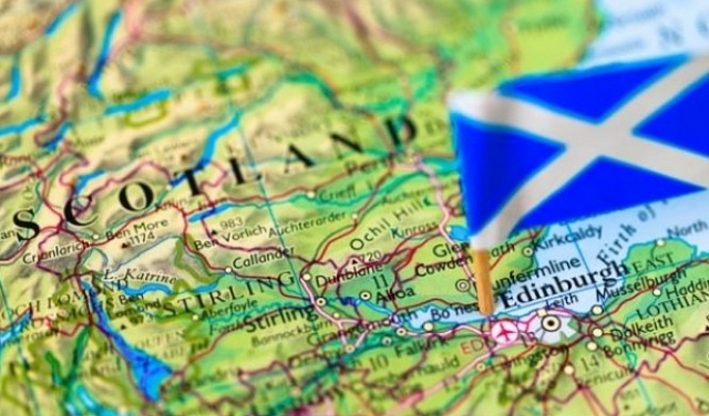 أسكتلندا تغير طريقة دفع نظام الائتمان الشامل لدعم ميزانية الشعب