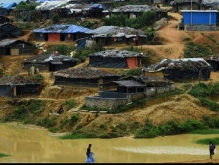 أوسع حملة تلقيح ضد الكوليرا للاجئي الروهينغا في بنغلادش
