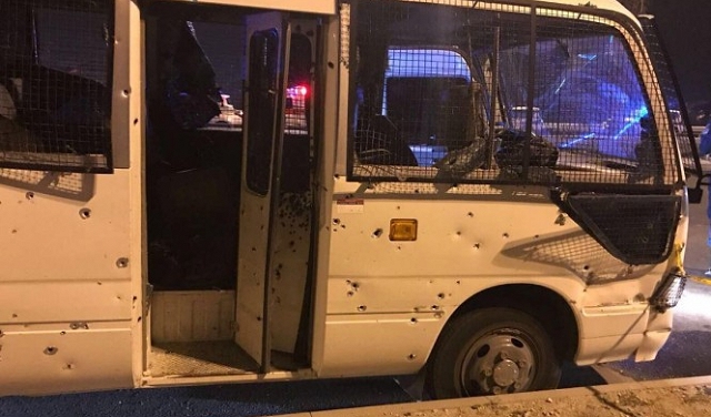 البحرين: مقتل شرطي وإصابة 8 بهجوم على حافلة للشرطة
