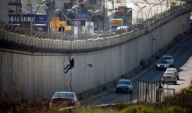 القدس المحتلة: خطة إسرائيلية لفصل ضواحي فلسطينية معزولة 