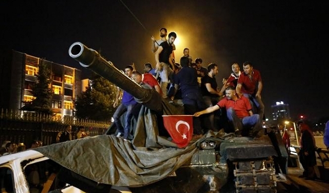 مشاهد جديدة: كيف اعتقل الانقلابيون رئيس الأركان التركي؟