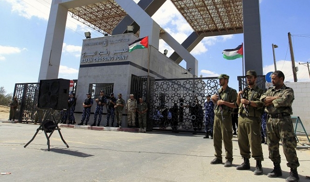 حكومة الوفاق تستلم معابر قطاع غزة 