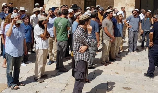 70% من الإسرائيليين يؤيدون السماح لهم الصلاة بالأقصى 