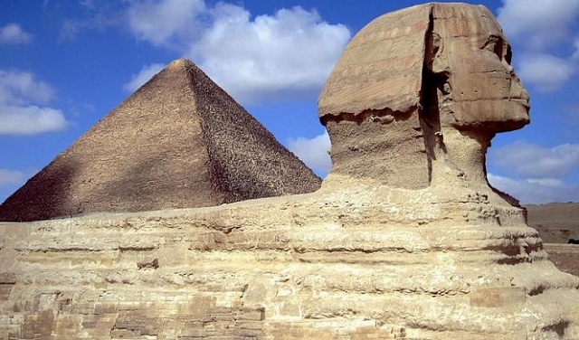 أسرار الفرعون: تفاصيل التجويف المكتشف حديثًا بهرم 