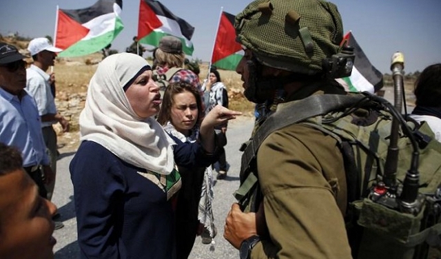 فلسطينيات بسجون الاحتلال: من الانتهاكات الحقوقية إلى التحرش والاغتصاب