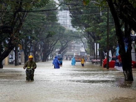 فيتنام: ارتفاع عدد ضحايا إعصار "دامري" إلى 50