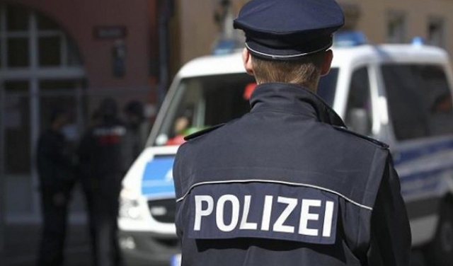 ألمانيا: امرأة تبلغ السلطات عن ابنها كـ