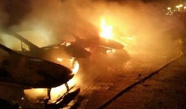 نهريا: اشتعال النار في 7 سيارات خصوصية
