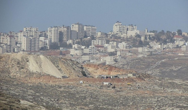 مخطط إسرائيلي لتهجير المئات من كفر عقب بالقدس المحتلة