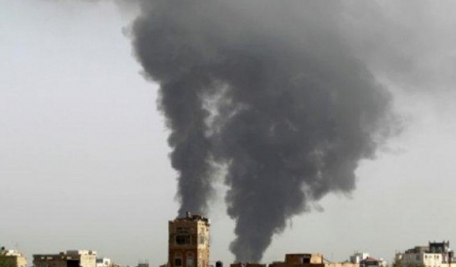 اليمن: تحالف السعودية يدمر جهاز الإرشاد الملاحي لمطار صنعاء