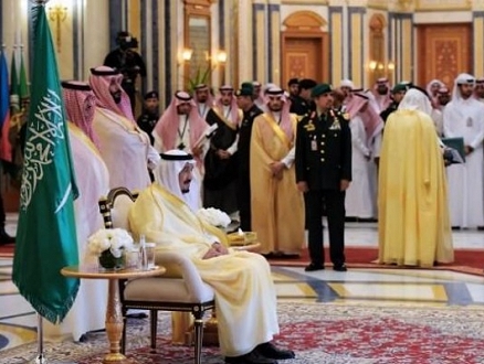 "مجتهد":  الملك سلمان سيتنازل عن الحكم لنجله خلال أيام