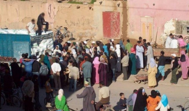 مصرع 15 مغربيًا بتدافع خلال توزيع مساعدات غذائية