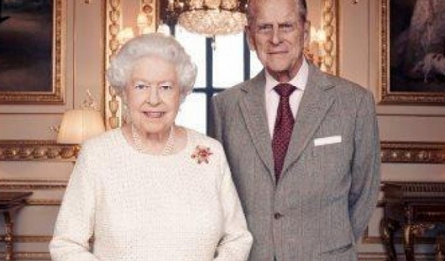   ملكة بريطانيا تحتفل بعيد زواجها السبعين