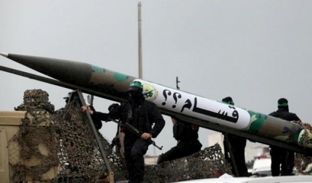 حماس تبحث مع فرج مصير سلاح المقاومة
