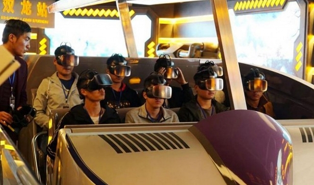 روبوتات وقلاع خيالية: أول متنزه للواقع الافتراضي في الصين