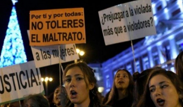 مدريد: الآلاف يتظاهرون في 