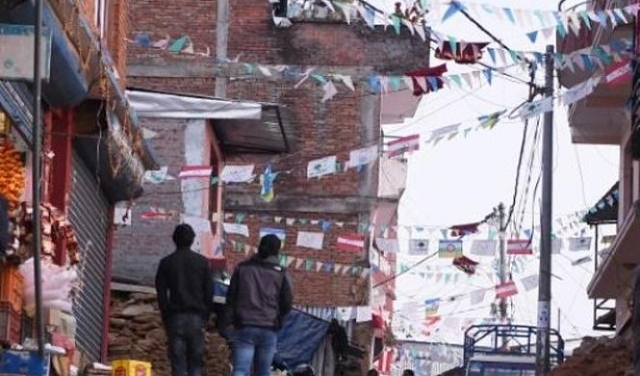 نيبال تنتخب برلمانا بعد 16 عاما على الحرب الأهلية