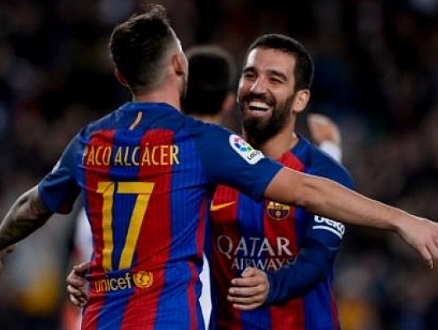 لاعب برشلونة يقرر الرحيل في الانتقالات الشتوية