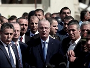 الوفد الحكومي الفلسطيني يصل غزة وعباس يؤكد تحقيق المصالحة