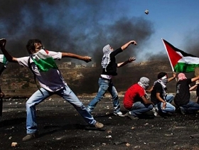 ناشطون من النقب: لا قرار لأميركا في القدس