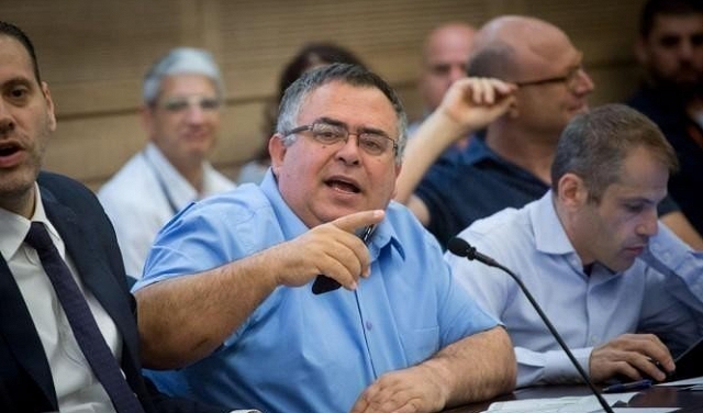 رئيس الائتلاف الحكومي الإسرائيلي يخضع ثانية للتحقيق بشبهات فساد
