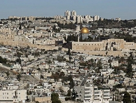 د. هنيدة غانم: إسرائيل تسعى لاجتثاث القدس من المشهد الفلسطيني