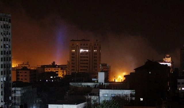 الاحتلال يقصف 4 مواقع في قطاع غزة