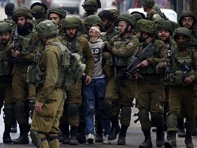 كم جنديًا يحتاج الاحتلال للتنكيل بطفل فلسطيني؟