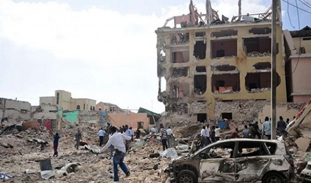 عشرات القتلى والجرحى بتفجير كلية للشرطة بالصومال  