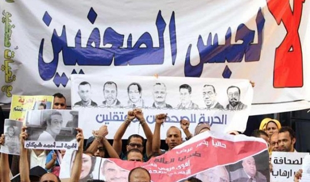 اعتقال الصحافيين يبلغ أوجه ومصر الثالثة بالعالم