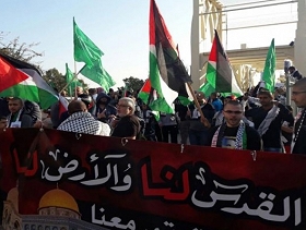 يافا: مئات بمسيرة "القدس لنا" رفضا لقرار ترامب