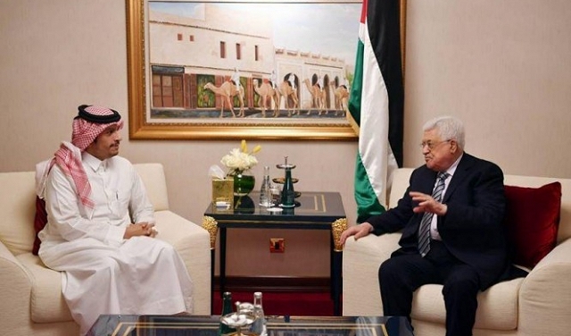 عباس يبحث بقطر قرار ترامب وإعمار غزة