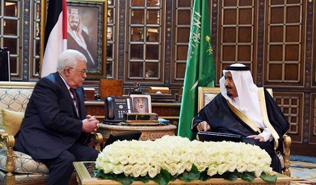 عباس يستبق جولة نائب ترامب ويسافر للسعودية