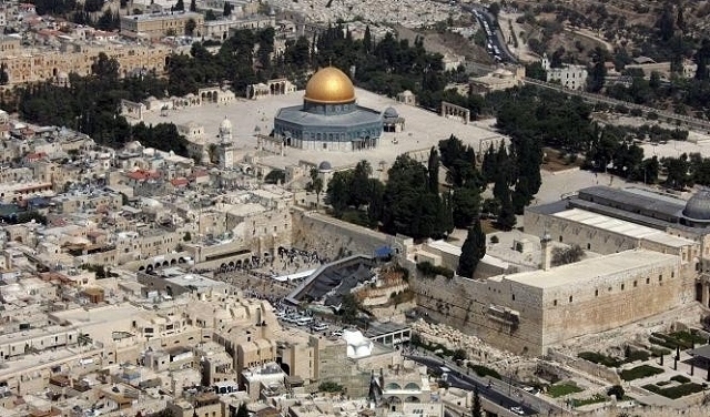 القدس: الاحتلال يزرع كنيسا يهوديا تحت حائط البراق