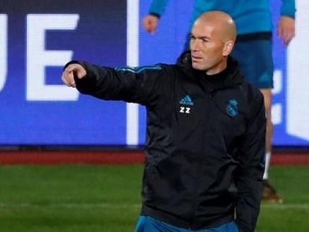 ريال مدريد يقترب من التعاقد مع لاعب ناشئ