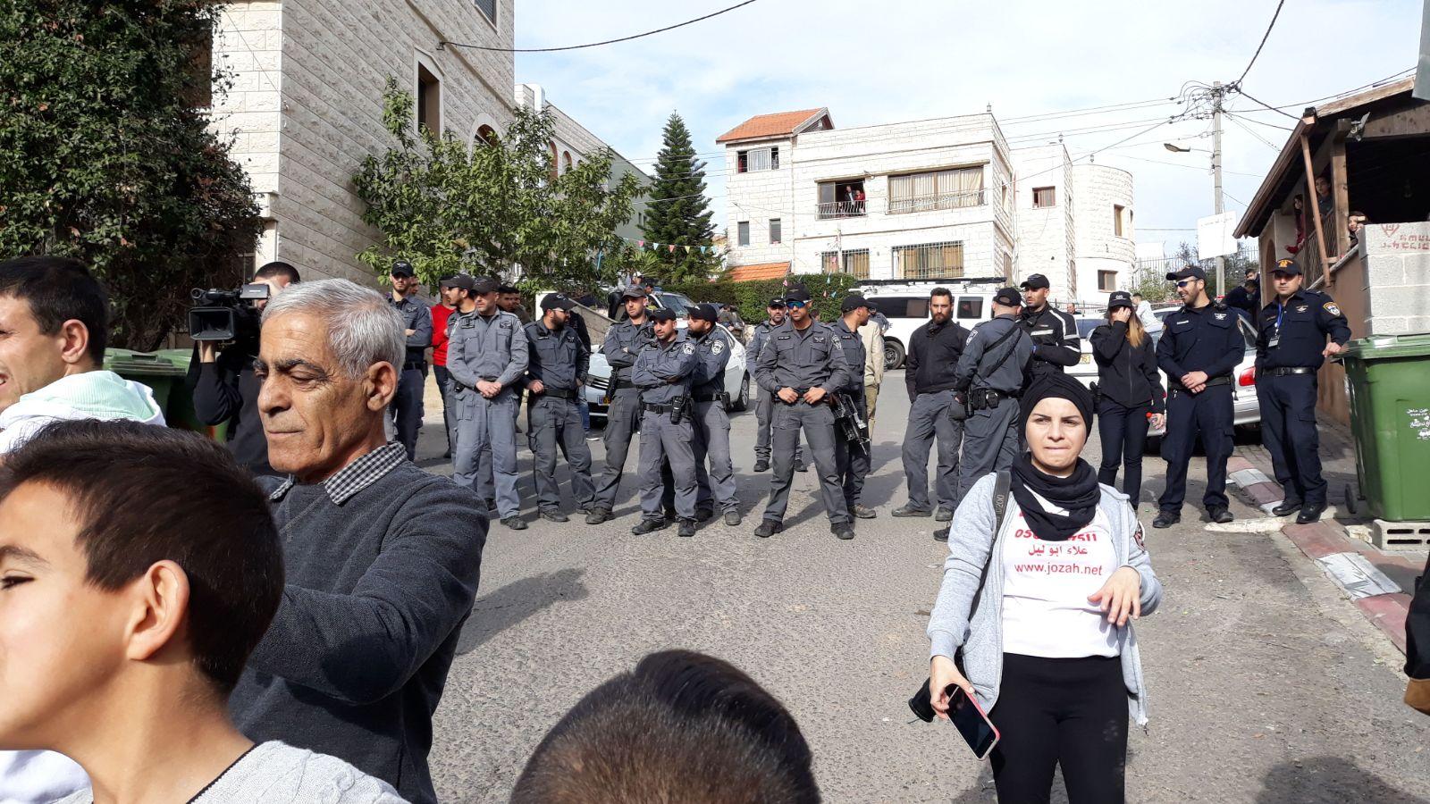 بركة: يتحتّم على فلسطينيي الداخل استقبال نتنياهو   بالصرامي على وجهه   2017122801543684