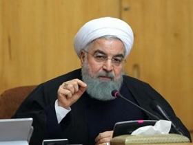 روحاني يتفهم مطالب الشعب الإيراني ويحذر من الفوضى