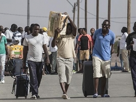 نتنياهو يطلب بلورة خطة لطرد طالبي اللجوء الأفارقة بالقوة