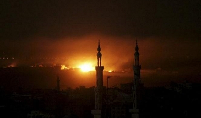 قطاع غزة: طيران الاحتلال يقصف عدة مواقع