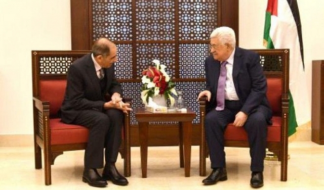 عباس يجتمع بوزير الداخلية الأردني عقب قداس الميلاد