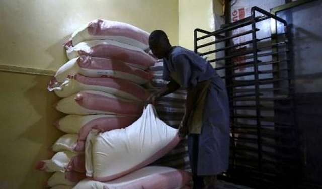 السودان: مقتل طالب ومصادرة صحف بالاحتجاج على غلاء الخبز