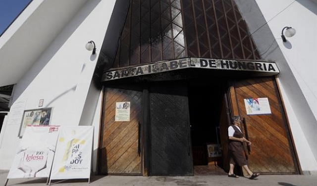 تشيلي: تفجيرات بثلاث كنائس قبيل زيارة البابا