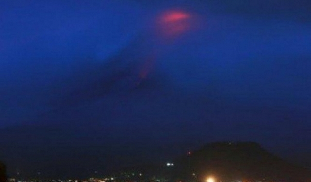 الفلبين: إجلاء آلاف خوفا من ثوران بركان
