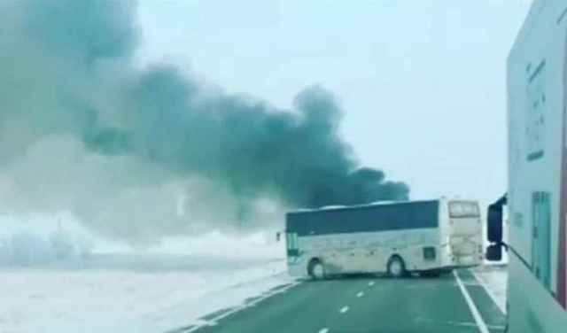  كازاخستان: مصرع 52 شخصا باحتراق حافلة