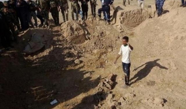 عشرات الجثث في مقبرة جماعية في العراق